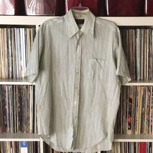 1970’s psychedelic pattern shirt